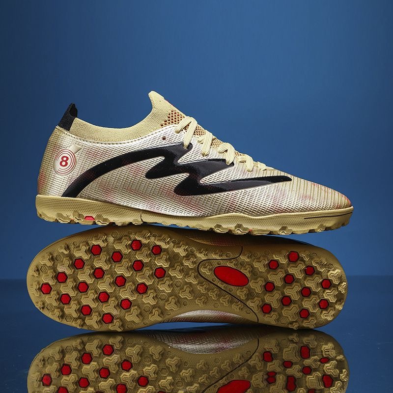 Klassieke merkvoetbalschoenen  - Women'S Shoes Vs Men'S Size recensie en prijs