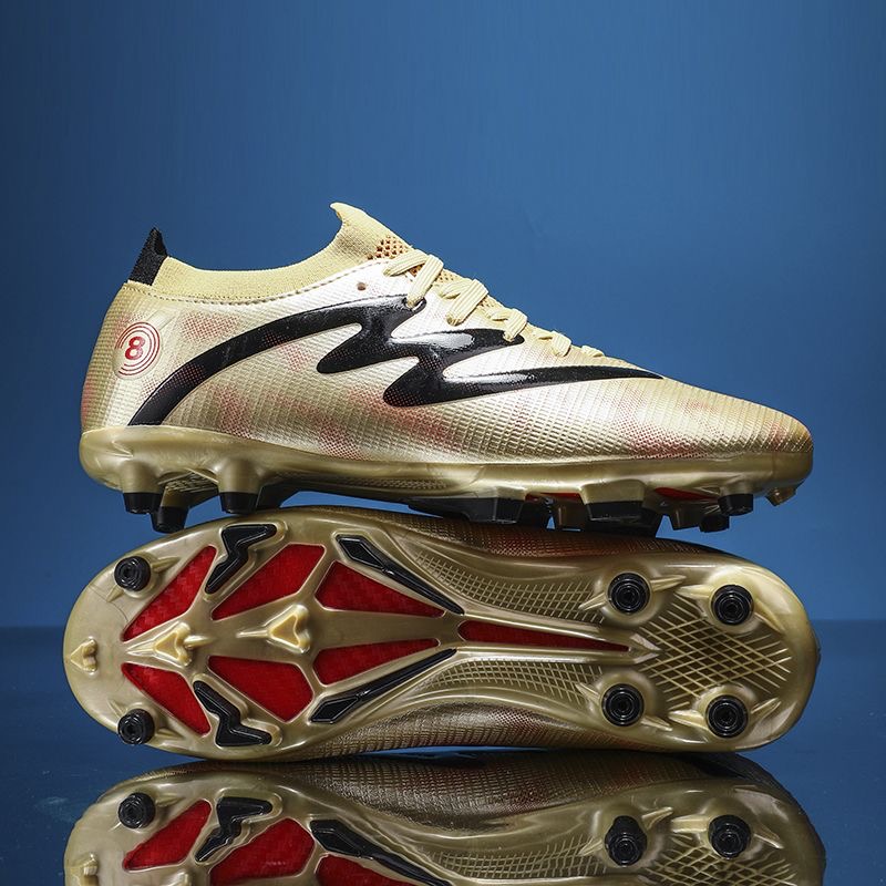 Klassieke merkvoetbalschoenen  - Women'S Shoes Vs Men'S Size recensie en prijs