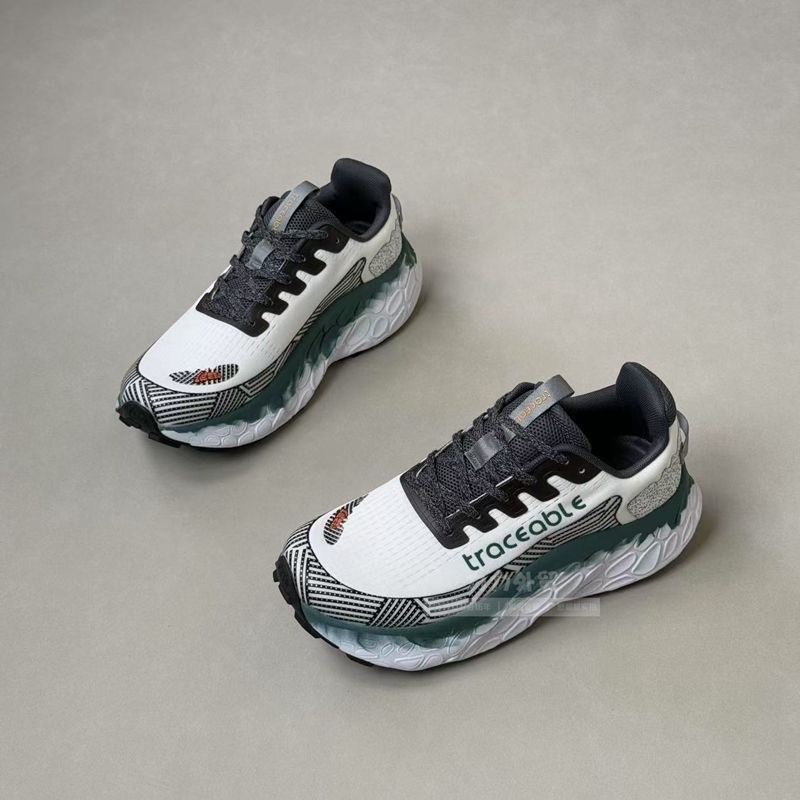 2026 Nieuwe hardloopschoenen v - Women'S Shoes Vs Men'S Size recensie en prijs