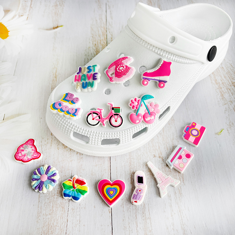 Leuke Roze Strik Fiets Regenbo - Croc Style Clog recensie en prijs